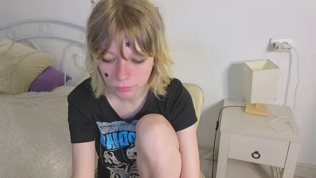 MollySally online show from June 2026 04:15:02 AM