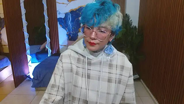 Lyra tay online show from March 2026 07:08:01 PM