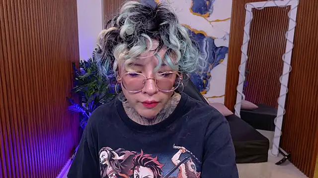 Lyra tay online show from July 2026 08:03:02 PM