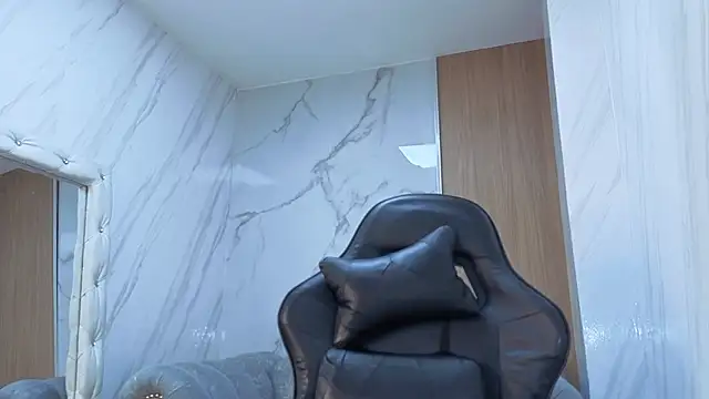 Lola roses tf online show from March 2026 08:24:02 PM