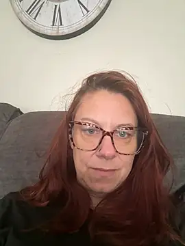 Cara-CurvyUK online show from March 2026 12:33:02 PM