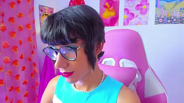 Madeline 21 online show from March 2026 05:44:01 AM