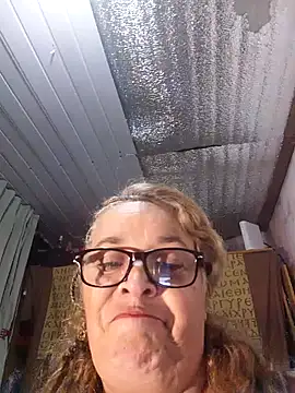 momismilf544 online show from April 2026 05:27:02 AM