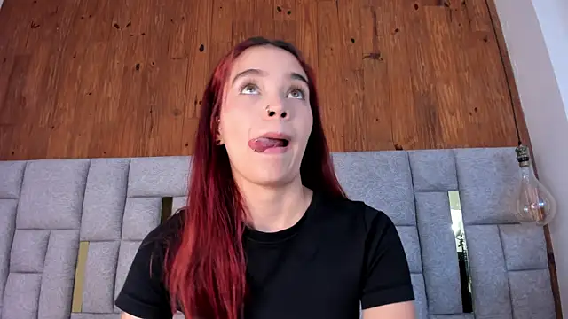 camilaa smith  online show from April 2026 07:55:02 PM