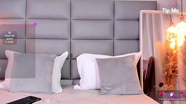 miss-ross online show from March 2026 12:06:02 AM