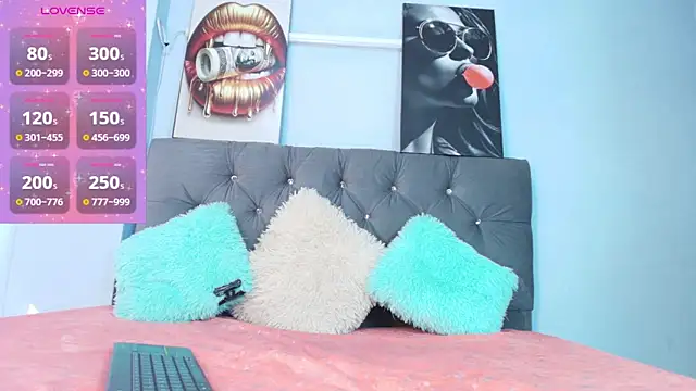 Snapshot of Baby_Whoree chatting on February 2026 02:18:01 PM Baby Whoree online show from February 2026 02:18:01 PM