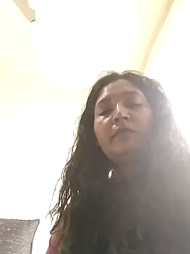 mysteriousgal031 online show from March 2026 10:44:01 AM