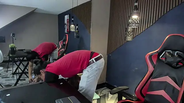 AbbyLoius online show from April 2026 05:10:01 PM