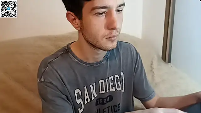  ZaneX online show from April 2026 07:58:02 PM