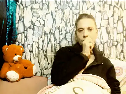 Snapshot of Hot_queen58 chatting on May 2026 05:36:01 AM Hot queen58 online show from May 2026 05:36:01 AM