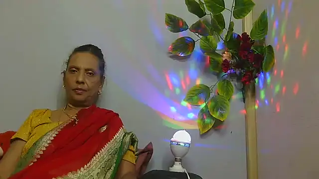 Snapshot of Hot_queen58 chatting on May 2026 07:32:02 PM Hot queen58 online show from May 2026 07:32:02 PM