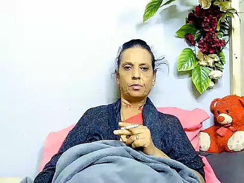 Snapshot of Hot_queen58 chatting on June 2026 05:09:01 AM Hot queen58 online show from June 2026 05:09:01 AM