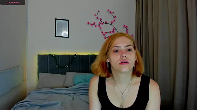DellaRows online show from June 2026 05:23:01 AM