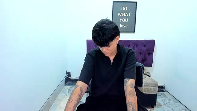 TomBoy Natali online show from May 2026 07:31:01 PM