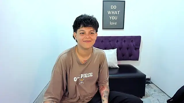 TomBoy Natali online show from May 2026 07:08:01 PM