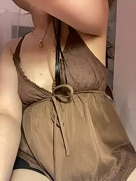 Liisa loveU online show from July 2026 10:28:02 AM