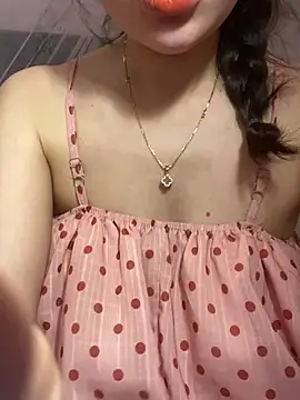 Liisa loveU online show from July 2026 10:35:02 AM