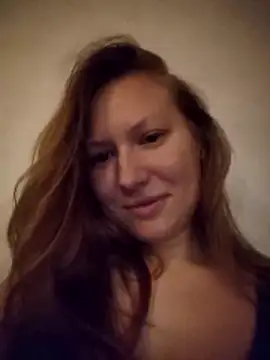 Snapshot of August_Shine chatting on March 2026 06:41:02 PM August Shine online show from March 2026 06:41:02 PM