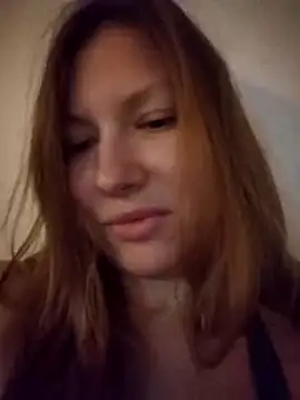 Snapshot of August_Shine chatting on April 2026 06:14:02 PM August Shine online show from April 2026 06:14:02 PM