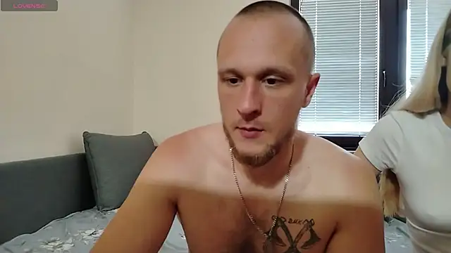 Snapshot of lion_and_kittyy chatting on May 2026 07:48:02 AM lion and kittyy online show from May 2026 07:48:02 AM