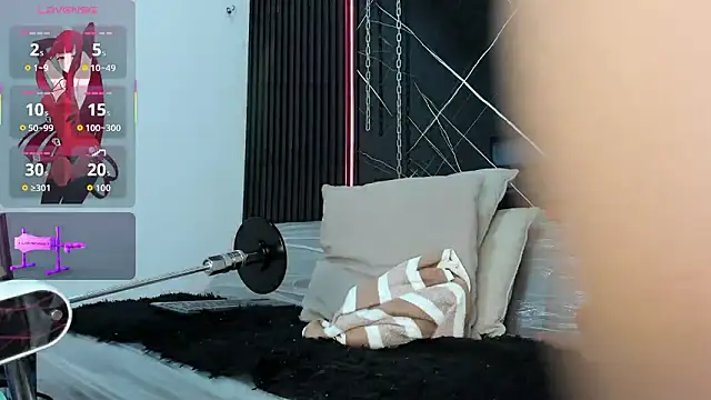 Snapshot of Megan_Duskk chatting on March 2026 01:15:02 PM Megan Duskk online show from March 2026 01:15:02 PM