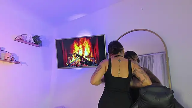 AlaiaRogers online show from May 2026 10:42:02 AM