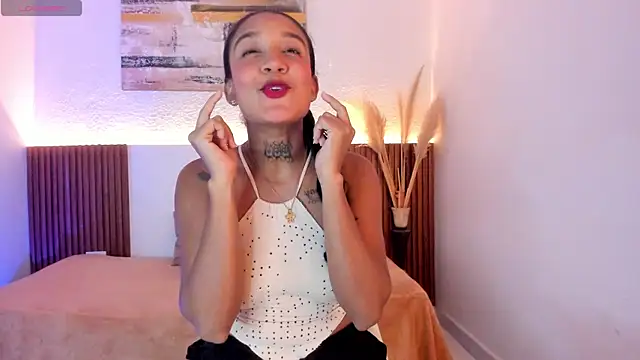 Tiana Glow2 online show from July 2026 10:29:02 PM
