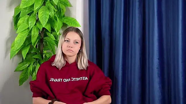 Snapshot of VeniceMoock chatting on March 2026 09:37:02 AM VeniceMoock online show from March 2026 09:37:02 AM