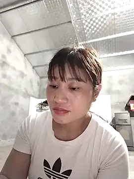 Lilinn  online show from March 2026 11:45:02 AM