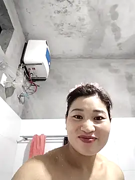 Snapshot of Lilinn_ chatting on May 2026 12:12:01 PM Lilinn online show from May 2026 12:12:01 PM