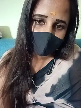 Snapshot of Tamil_Rani- chatting on July 2026 06:47:02 AM Tamil Rani- online show from July 2026 06:47:02 AM