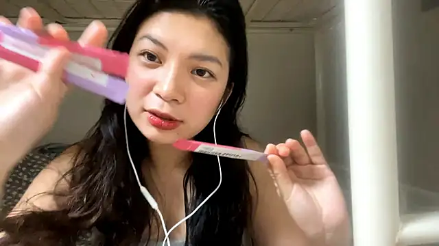 AlfrediaWurm online show from March 2026 05:08:02 AM