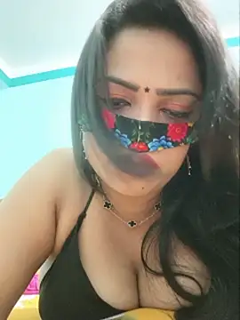 Beauty-3 online show from May 2026 10:52:02 PM