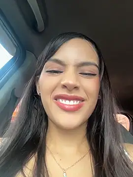 Mia-villalobos online show from May 2026 02:46:02 PM