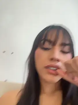 Mia-villalobos online show from July 2026 01:47:01 PM