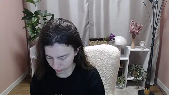 MistyBree online show from April 2026 08:12:02 AM