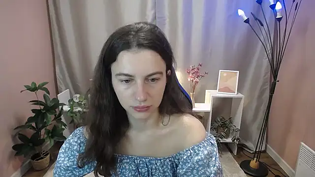 Snapshot of MistyBree chatting on July 2026 07:48:01 AM MistyBree online show from July 2026 07:48:01 AM