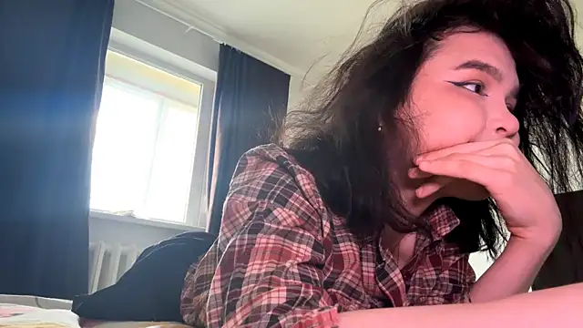 CartiBlue online show from April 2026 11:37:01 AM