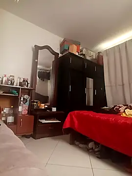 solopetalo online show from April 2026 09:48:01 PM