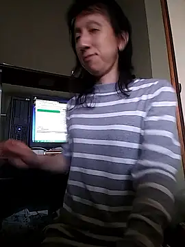 mako7612 online show from May 2026 07:25:01 AM
