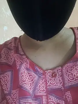 Snapshot of Tamillaxmi12 chatting on March 2026 06:11:02 PM Tamillaxmi12 online show from March 2026 06:11:02 PM