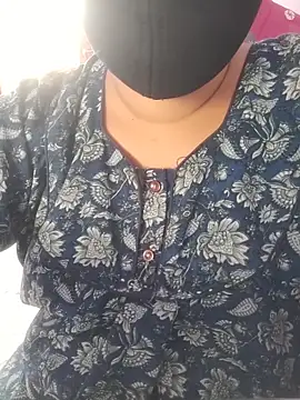 Snapshot of Tamillaxmi12 chatting on March 2026 11:15:02 AM Tamillaxmi12 online show from March 2026 11:15:02 AM