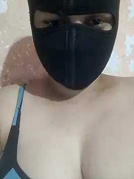 Snapshot of Tamillaxmi12 chatting on March 2026 11:59:01 PM Tamillaxmi12 online show from March 2026 11:59:01 PM