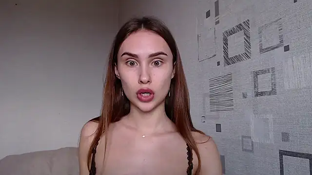 yourameliaa online show from April 2026 12:47:01 PM