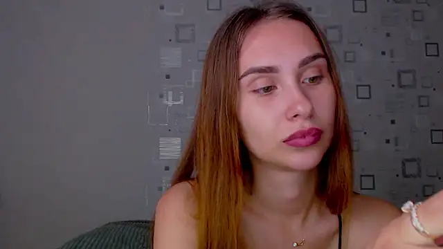 Snapshot of yourameliaa chatting on June 2026 06:02:01 PM yourameliaa online show from June 2026 06:02:01 PM