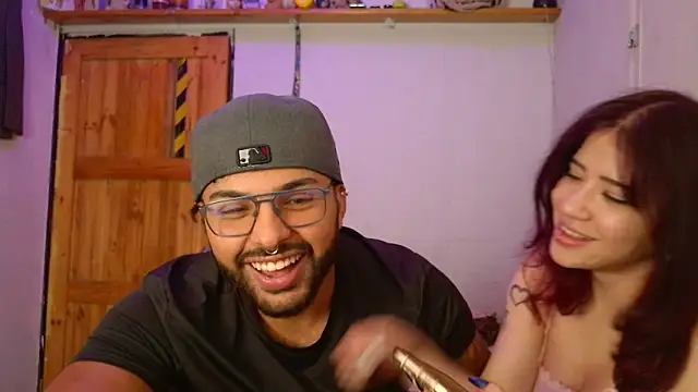 LYNN N SAMUEL online show from April 2026 06:42:02 AM