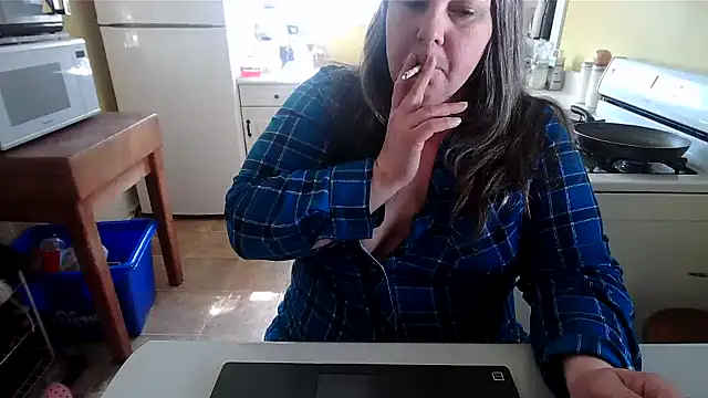 smalltowntrouble online show from April 2026 02:52:02 PM