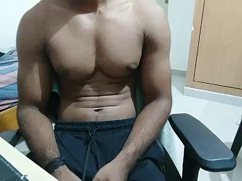 kratosTheHunk online show from May 2026 07:37:01 AM