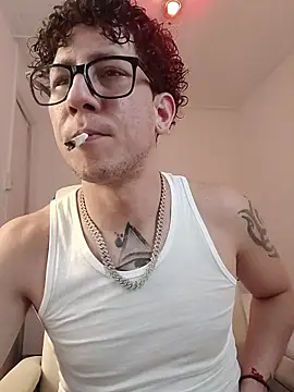 Snapshot of TitanNoir chatting on March 2026 09:13:02 AM TitanNoir online show from March 2026 09:13:02 AM