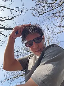 Snapshot of TitanNoir chatting on March 2026 01:26:01 PM TitanNoir online show from March 2026 01:26:01 PM